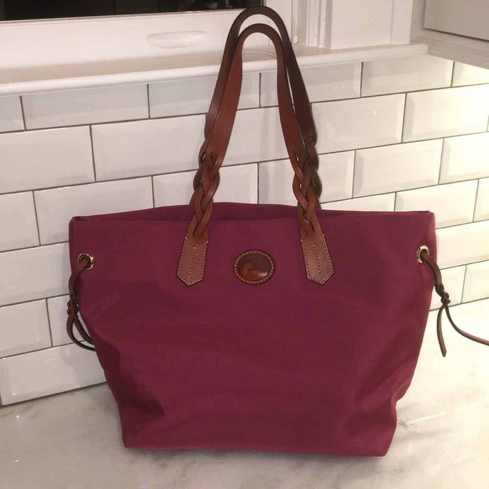 Canvas tote with leather accents